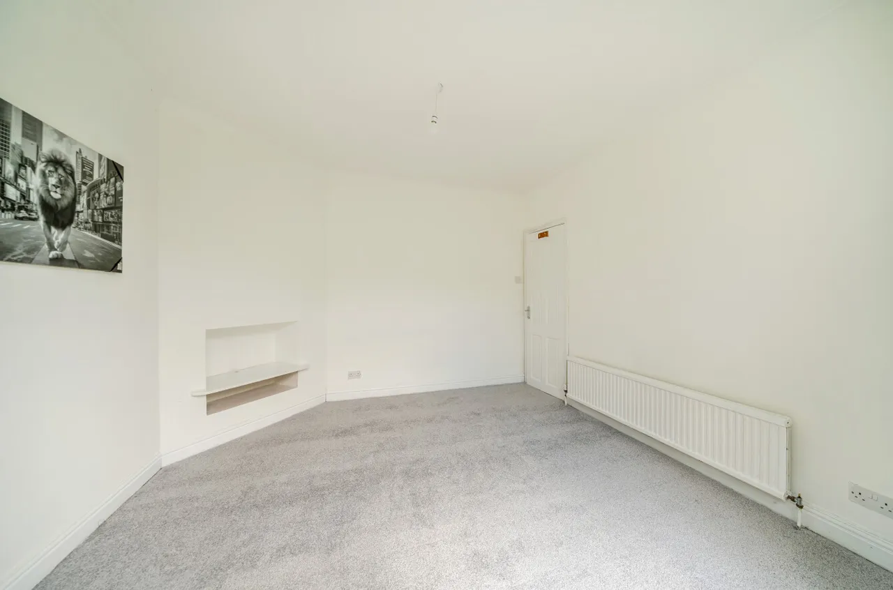 Drummond Avenue, Far Headingley, LS16, photo 10