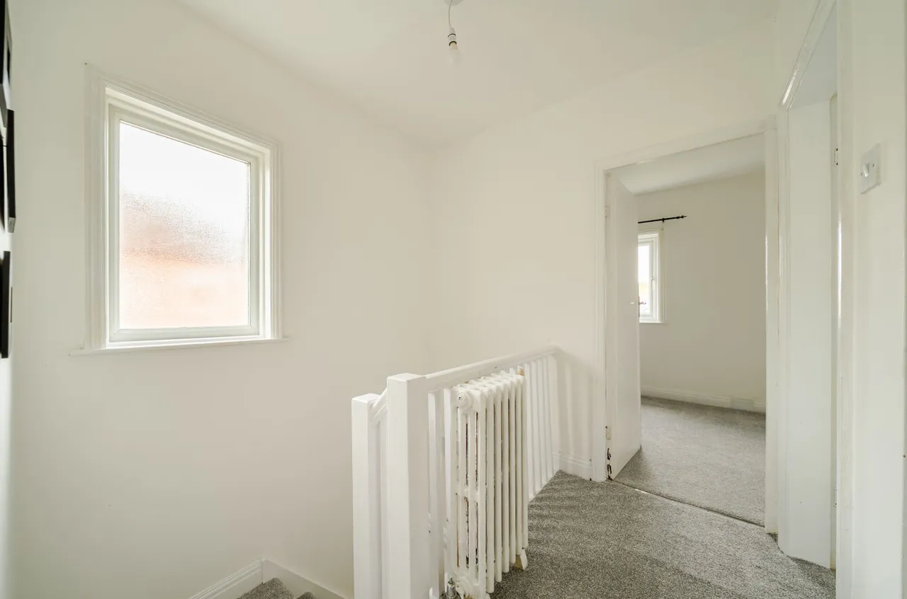 Drummond Avenue, Far Headingley, LS16, photo 21