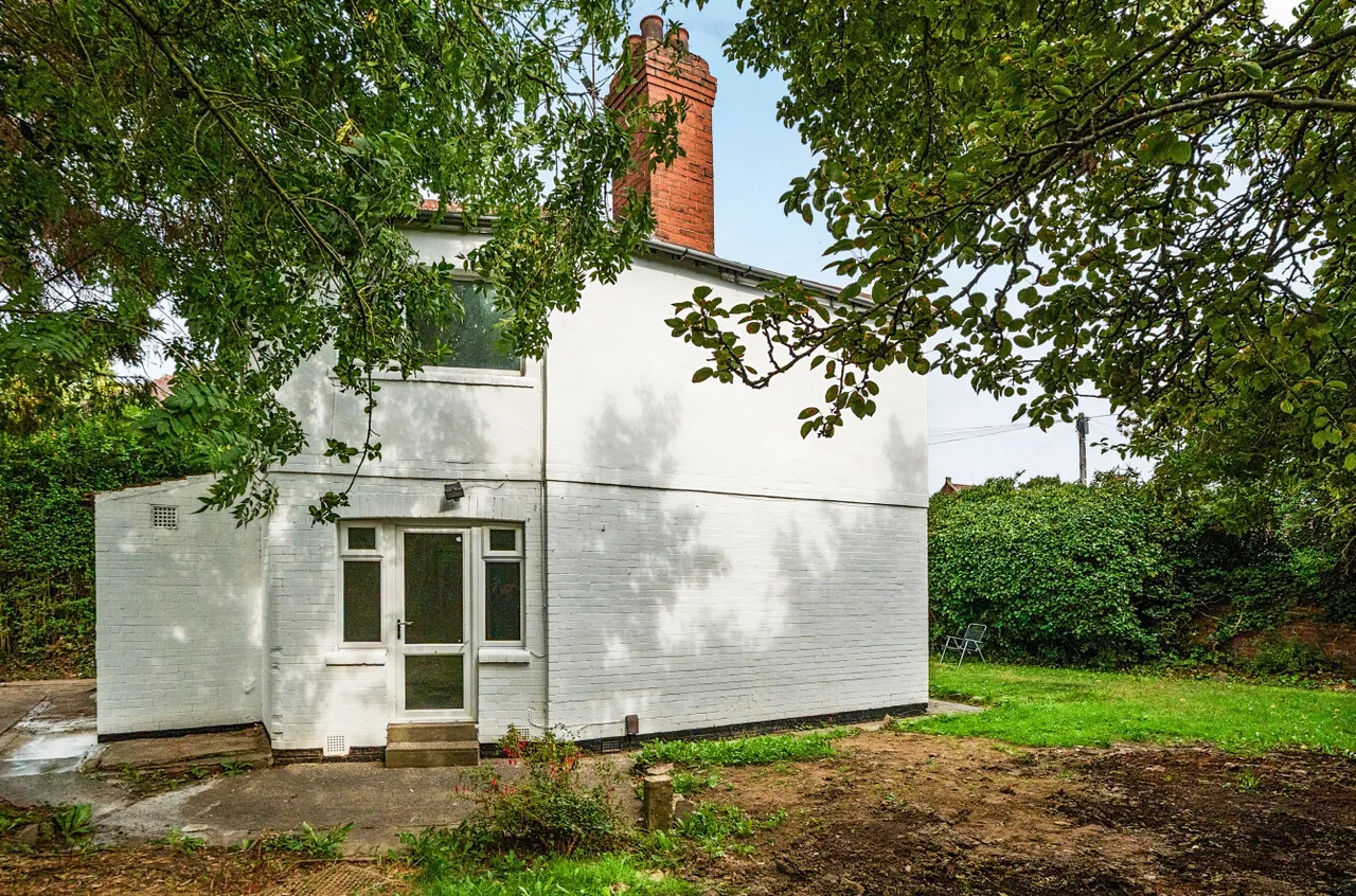 Drummond Avenue, Far Headingley, LS16, photo 34