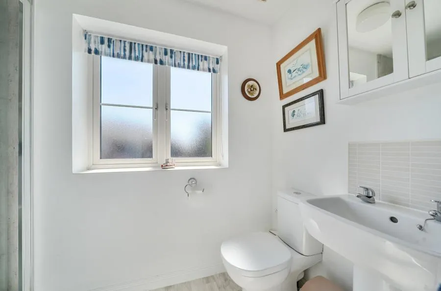Tiller Close, Yapton, BN18, photo 12