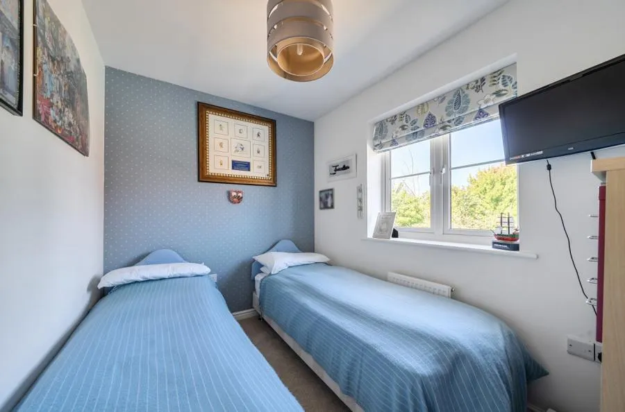 Tiller Close, Yapton, BN18, photo 10