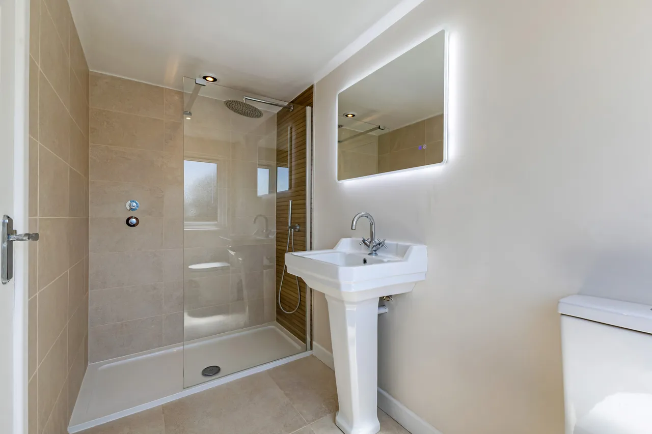 Berryfield Road, Bradford-On-Avon, BA15, photo 12