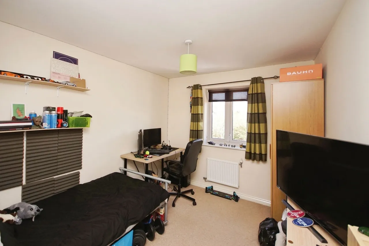 Pear Tree Way, Lyde Green, Bristol, BS16, photo 11