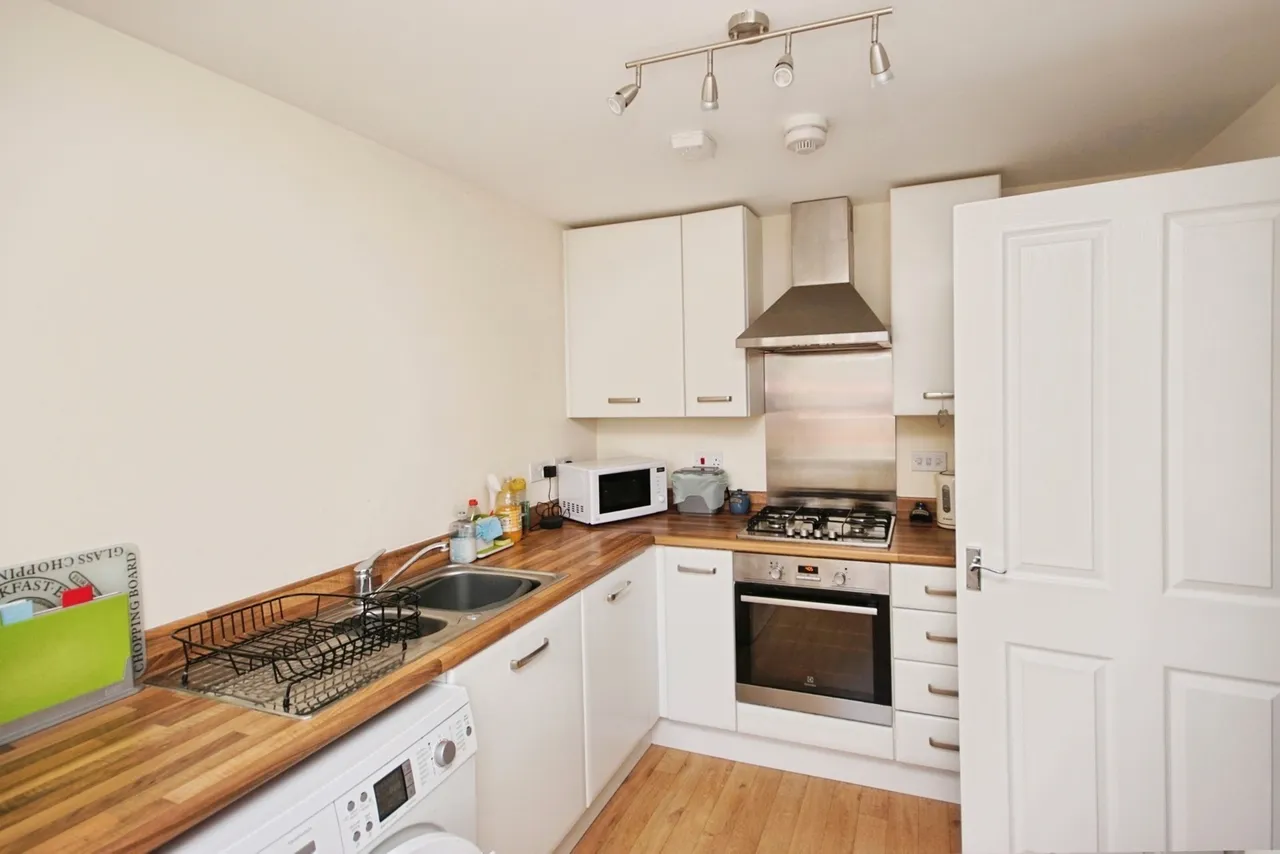 Pear Tree Way, Lyde Green, Bristol, BS16, photo 4