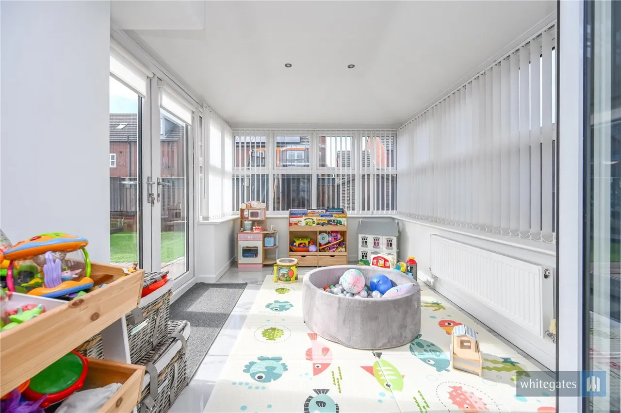 Linby Way, St. Helens, WA9, photo 10
