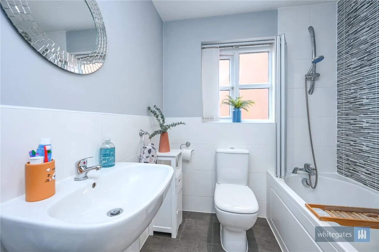 Linby Way, St. Helens, WA9, photo 18