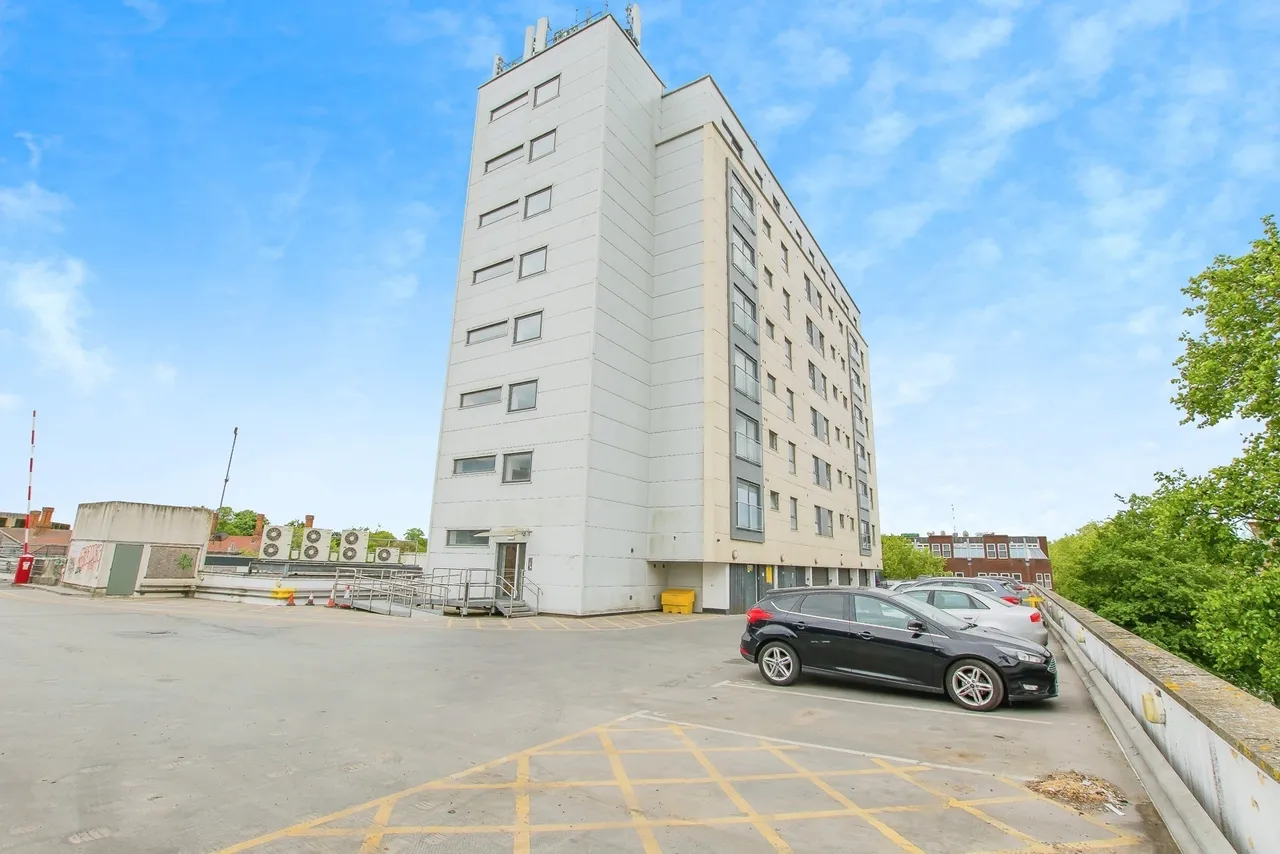 Hereward Tower, Broadway, PE1, photo 9