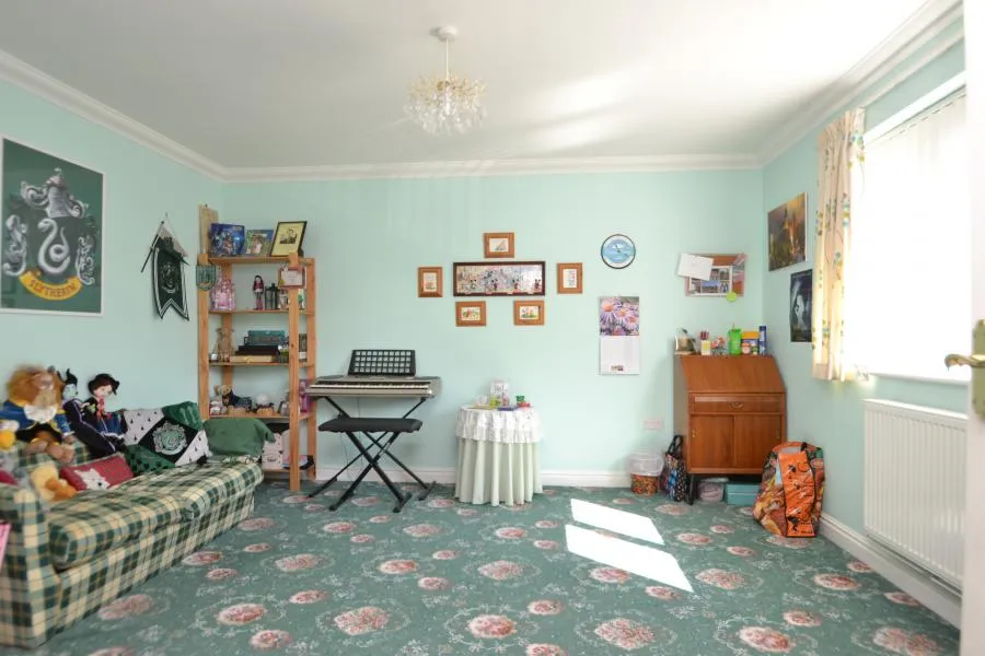 Fishbourne Lane, Fishbourne, PO33, photo 7
