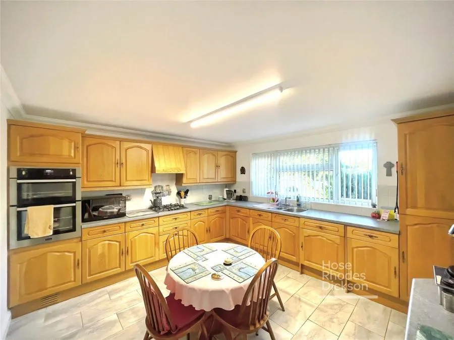 Fishbourne Lane, Fishbourne, PO33, photo 3