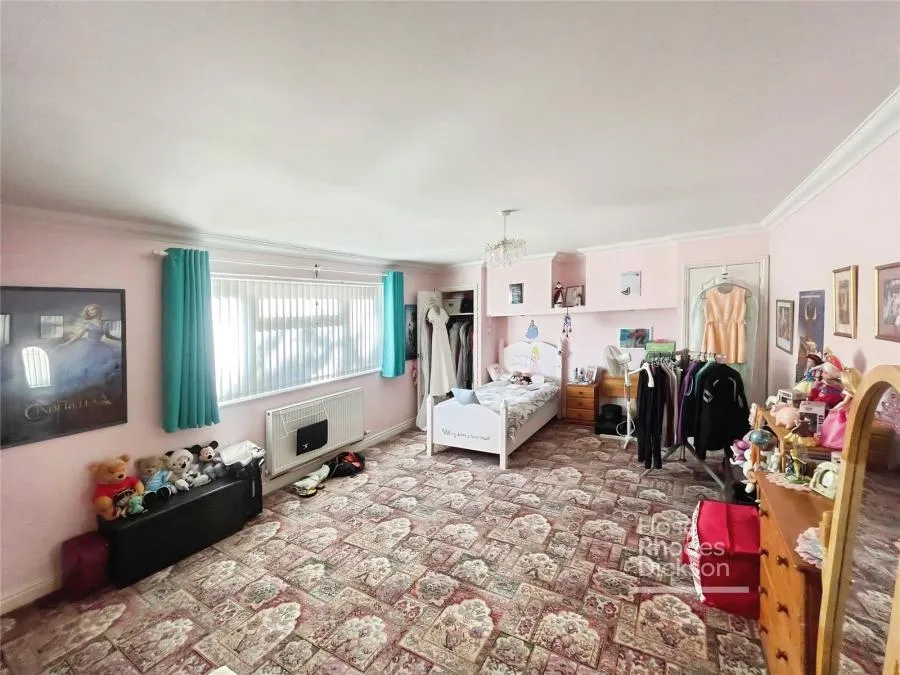 Fishbourne Lane, Fishbourne, PO33, photo 6