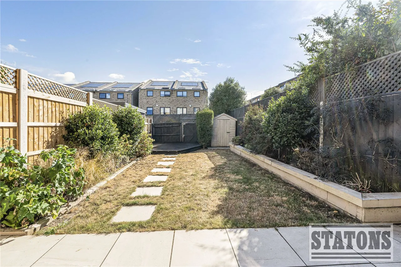 Well Grove, London, N20 9BN, photo 15