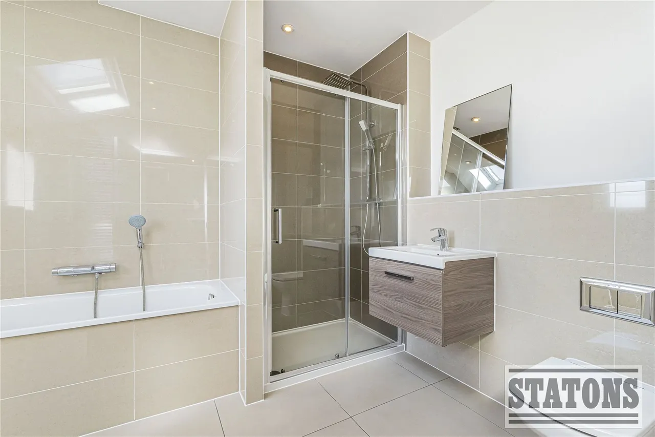 Well Grove, London, N20 9BN, photo 7