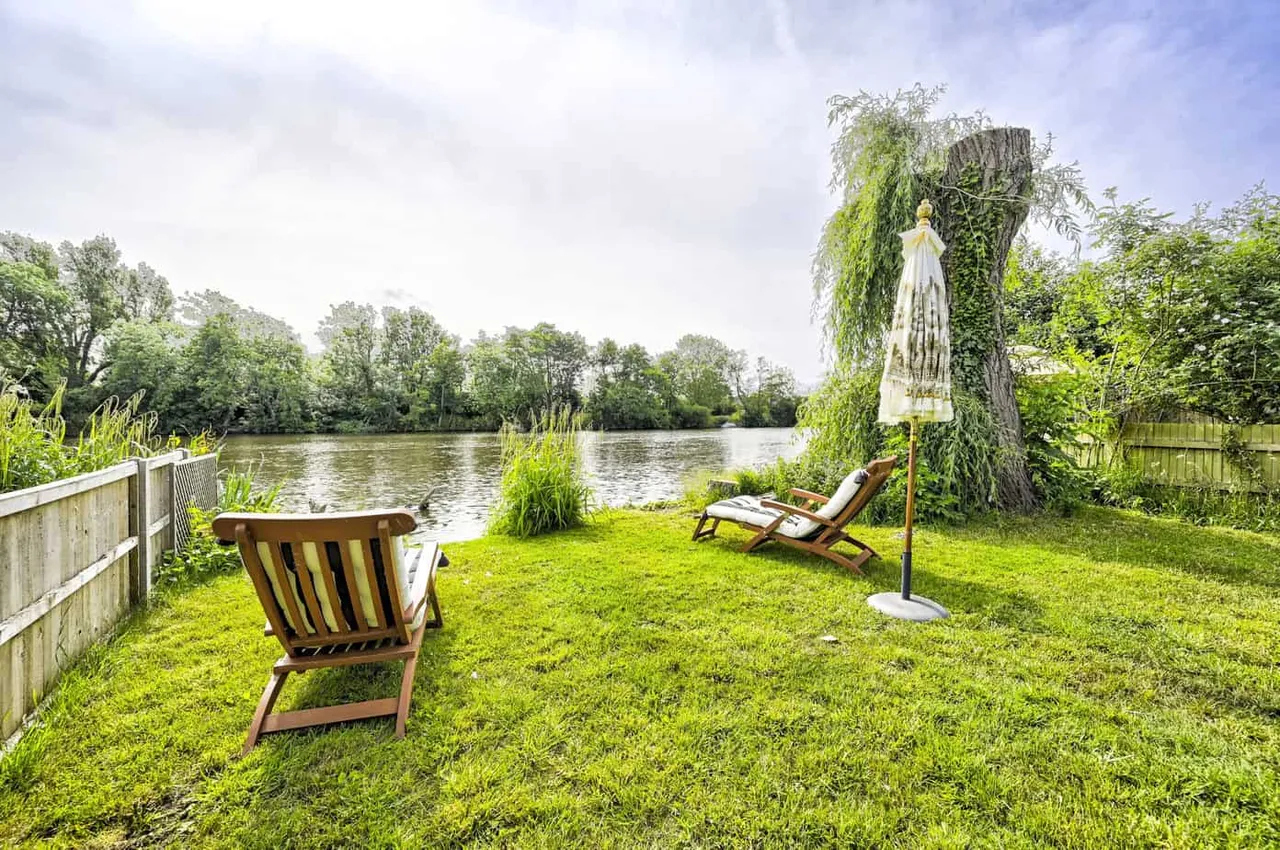 Wheatleys Ait, Lower Sunbury, TW16, photo 13