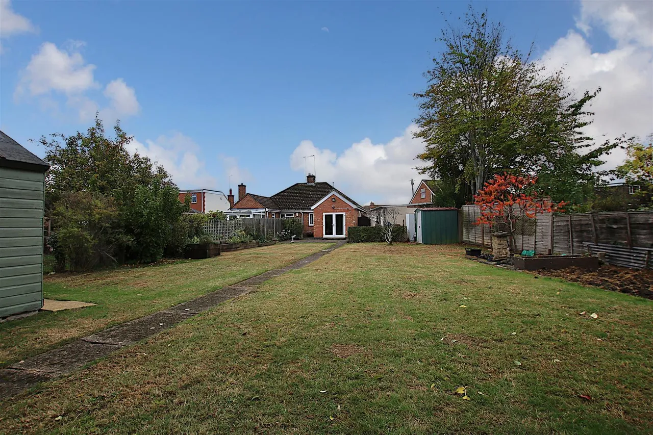 Park Lane, Duston, NN5, photo 11