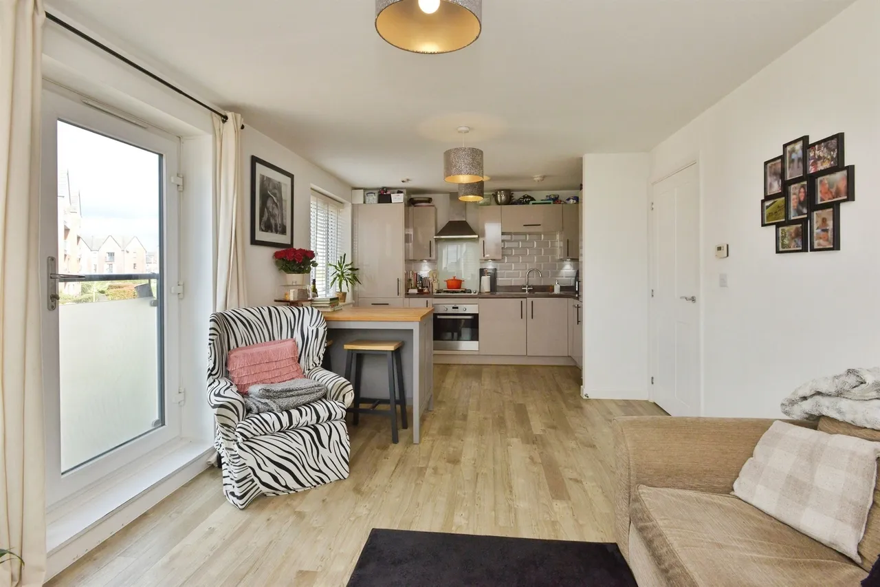 Cicero Crescent, Fairfields, MK11, photo 17