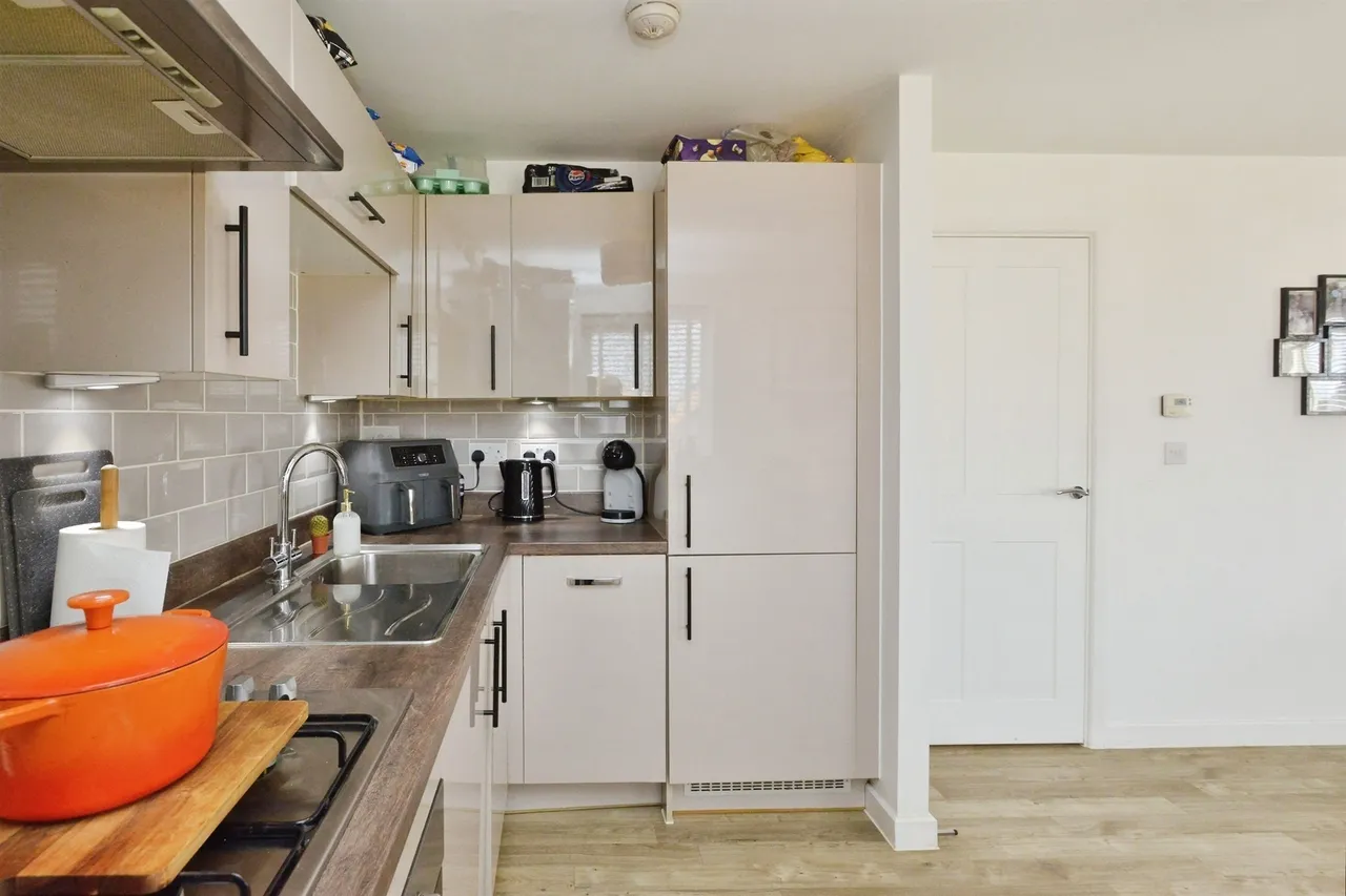 Cicero Crescent, Fairfields, MK11, photo 6