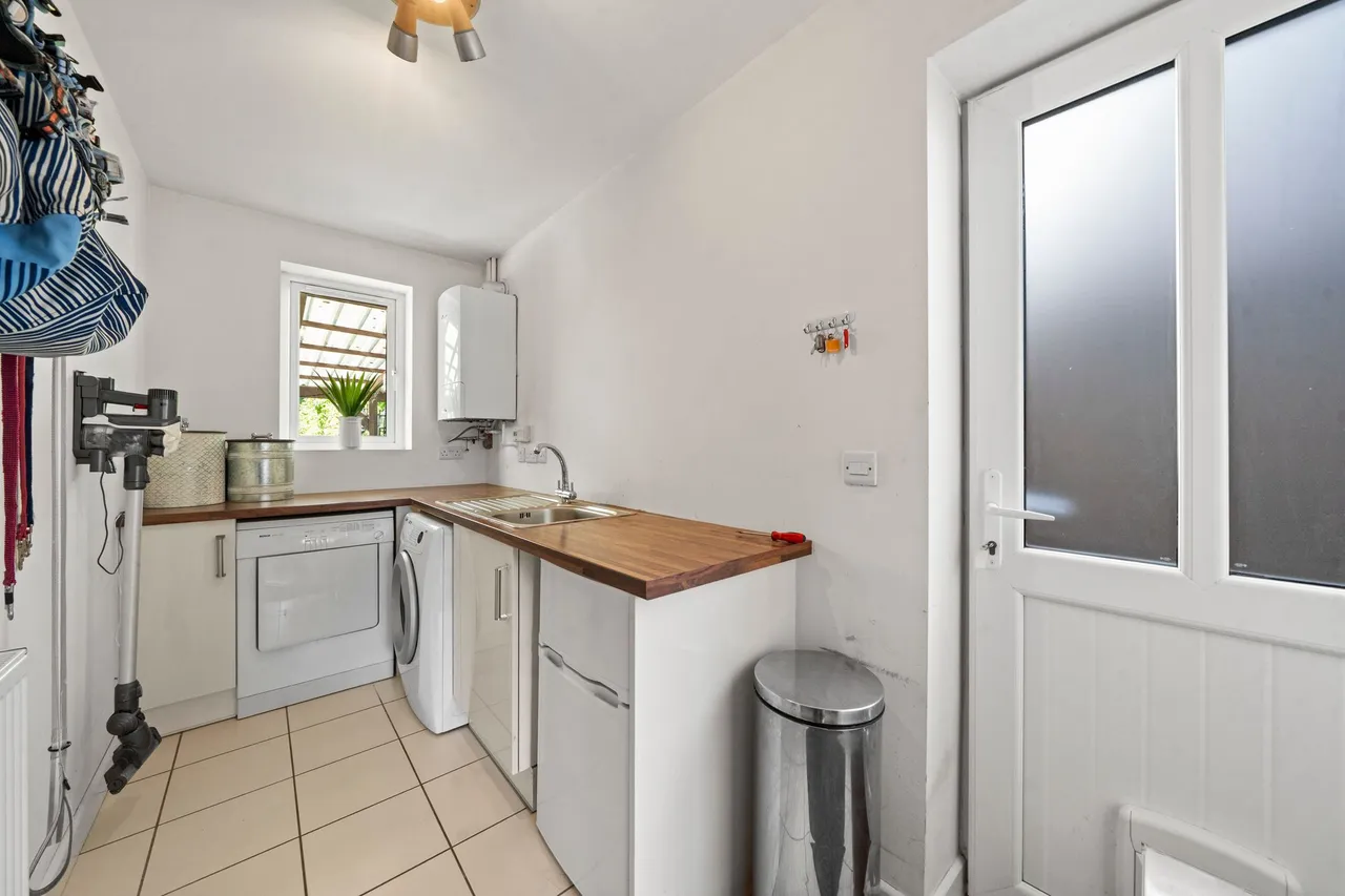 Common Lane, Culcheth, Warrington, WA3 4HB, photo 14