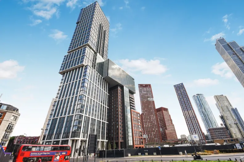 1 bed flat for sale, Bondway, Nine Elms, SW8