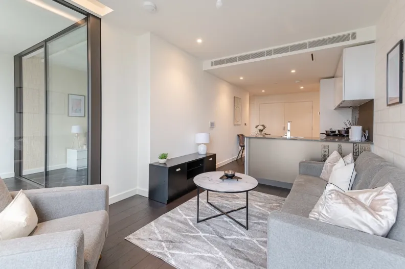Bondway, Nine Elms, SW8, photo 3
