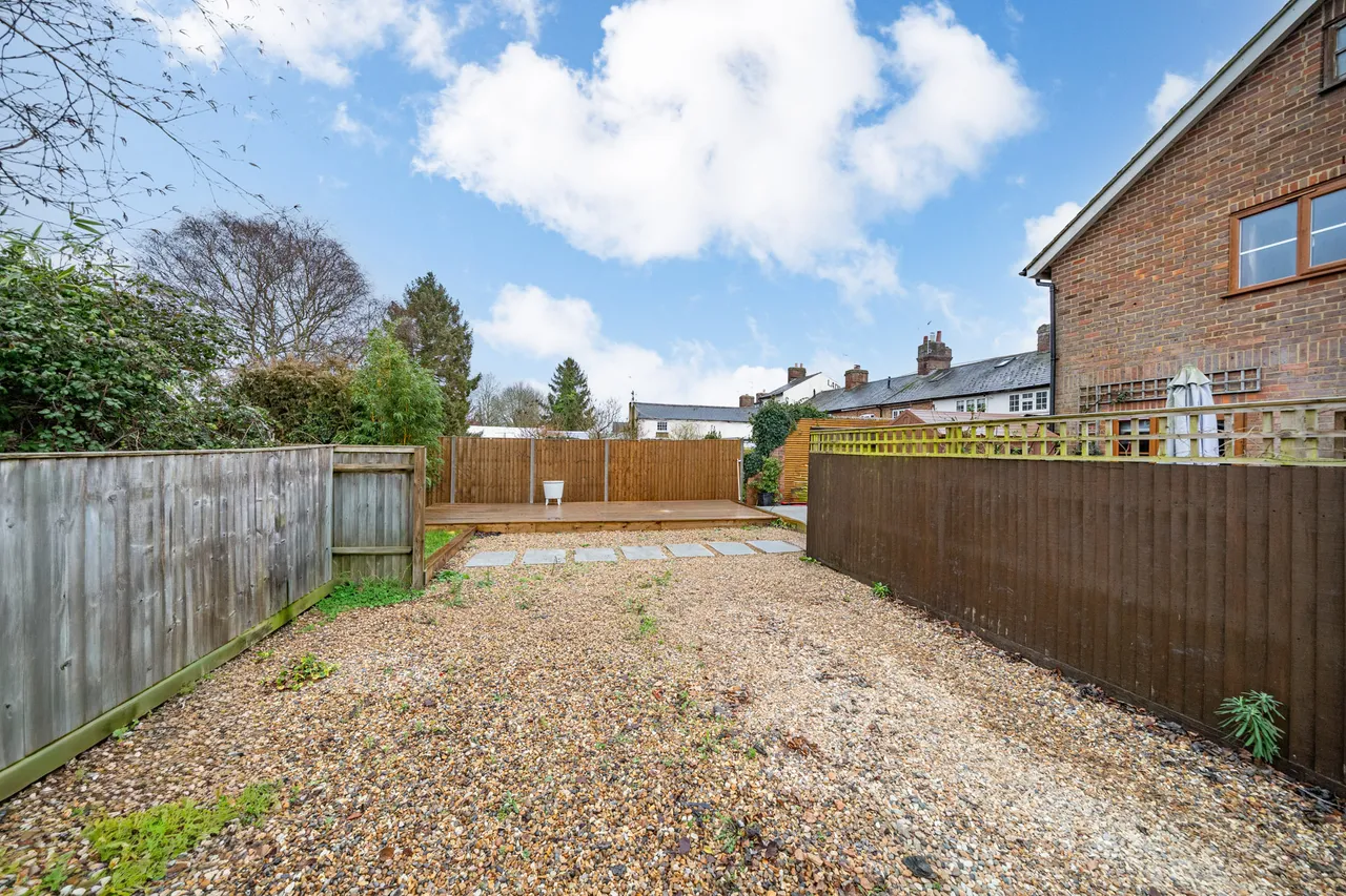 Weston Road, Aston Clinton, HP22, photo 18