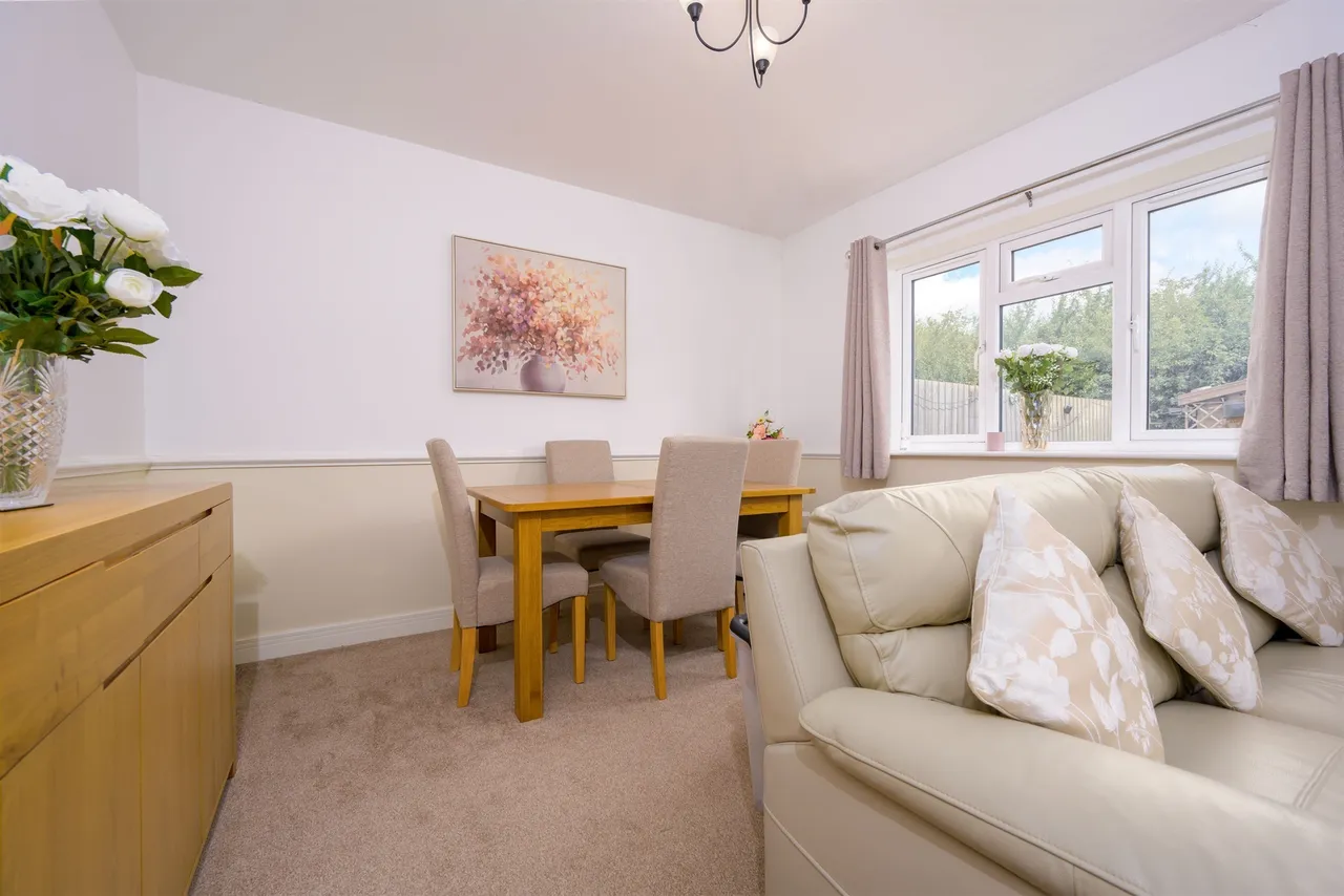 Bridge Road, Kettering, NN14, photo 6