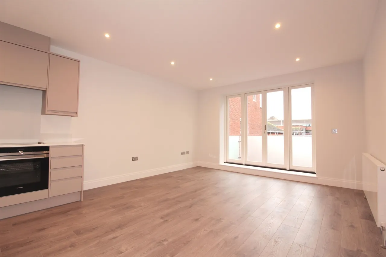 1 bed flat for sale, High Street, Maidenhead, SL6