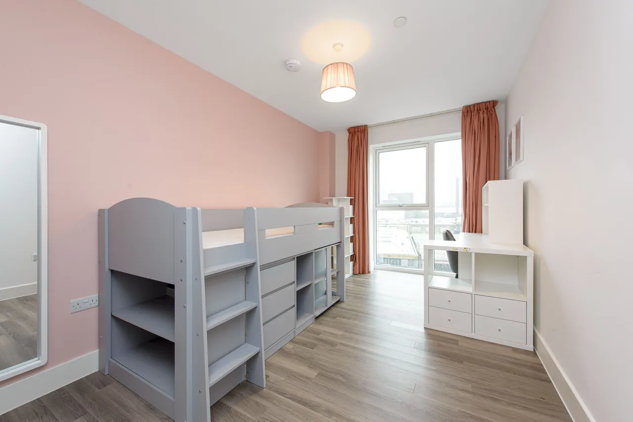 Flat 35, Citrine House, London, photo 10