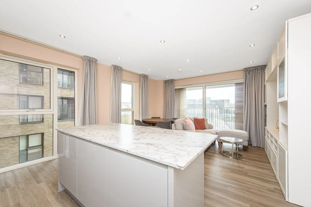 Flat 35, Citrine House, London, photo 2