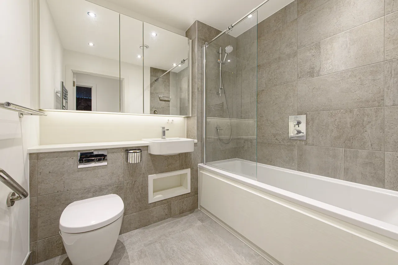 Flat 35, Citrine House, London, photo 11