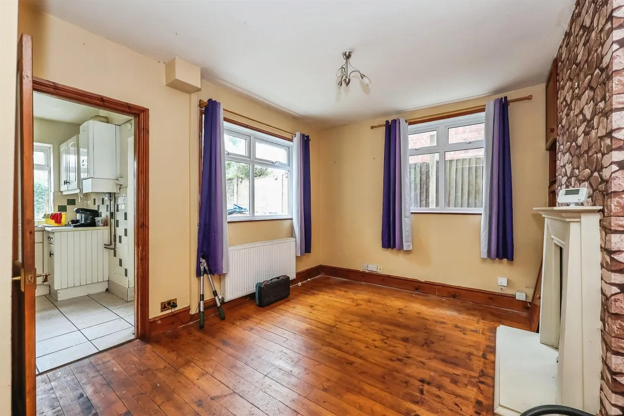 Longfield Lane, Ilkeston, DE7, photo 4