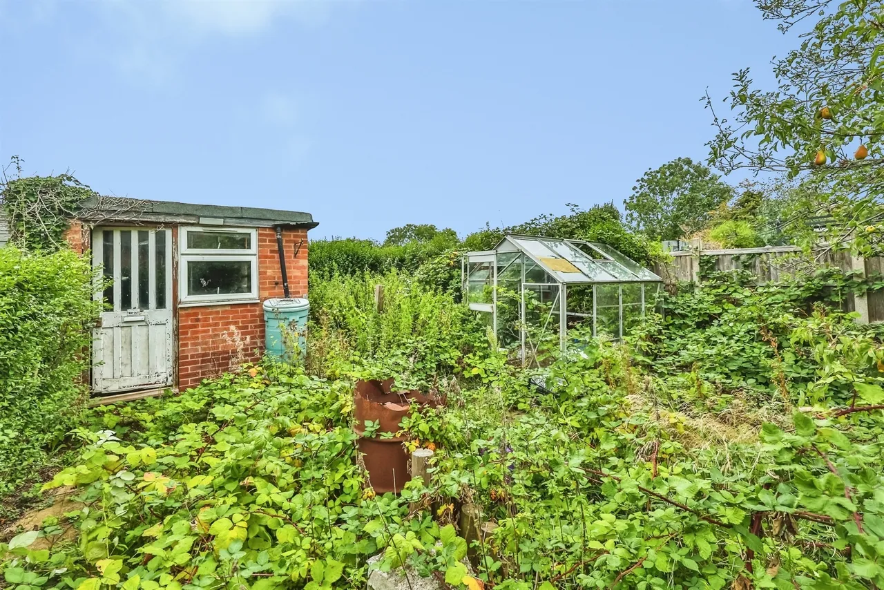 Longfield Lane, Ilkeston, DE7, photo 20