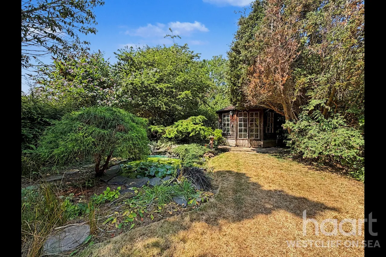 Westbourne Grove, Westcliff-On-Sea, SS0, photo 10