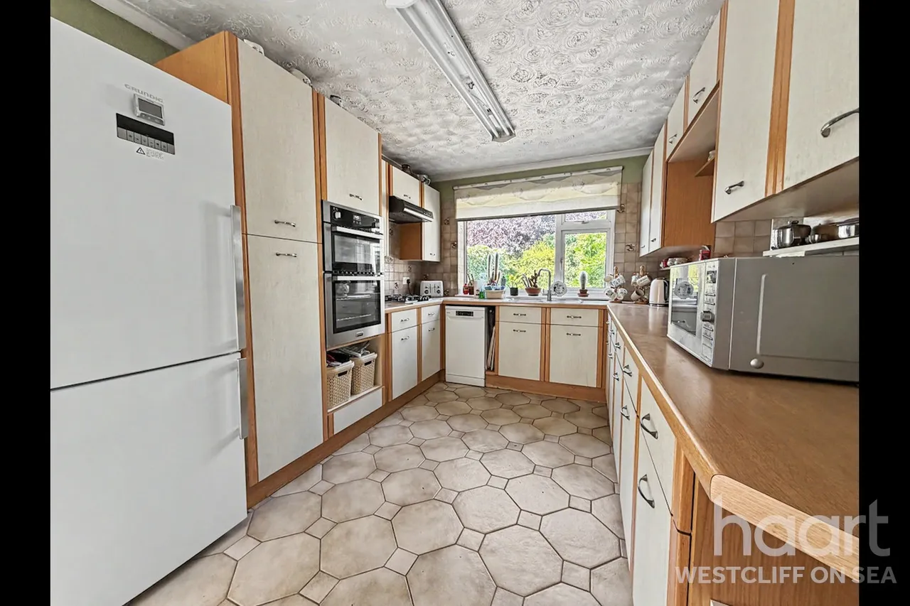 Westbourne Grove, Westcliff-On-Sea, SS0, photo 6