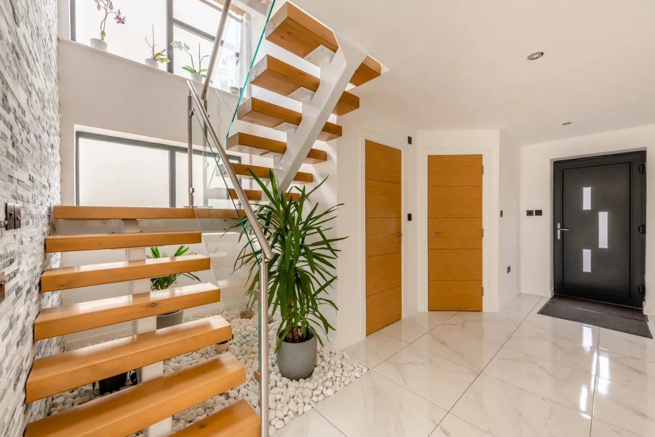 Bracklesham Road, Hayling Island, Hampshire, PO11 9SJ, photo 5