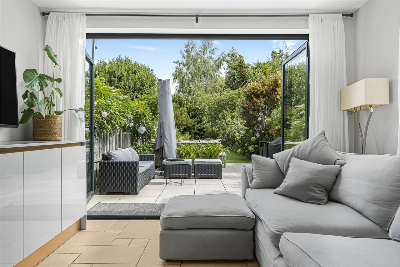 Hurstfield Road, West Molesey, KT8, photo 13