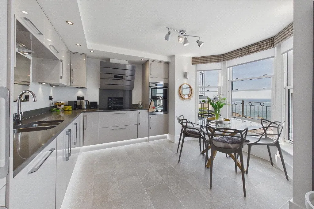 Sommers Crescent, Ilfracombe, EX34, photo 5