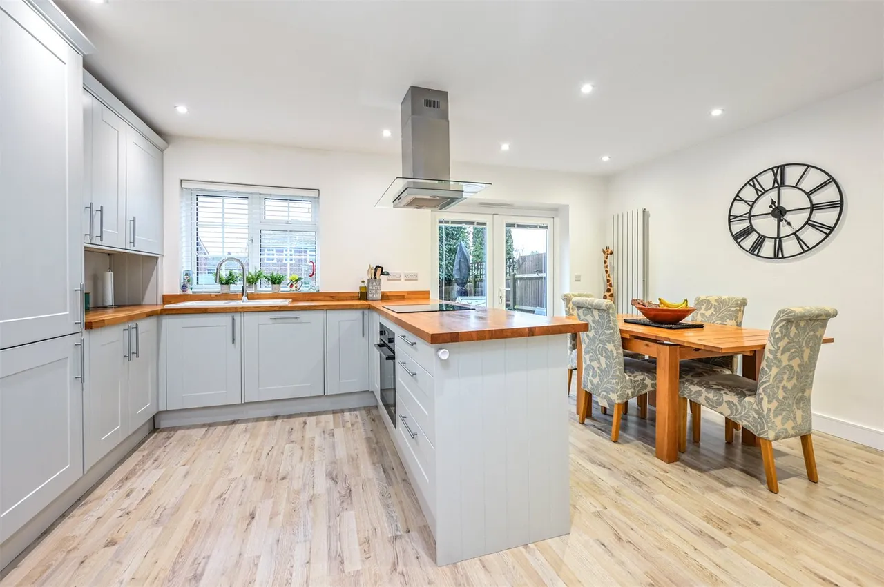 Polden Close, Farnborough, Hampshire, GU14 9HN, photo 6