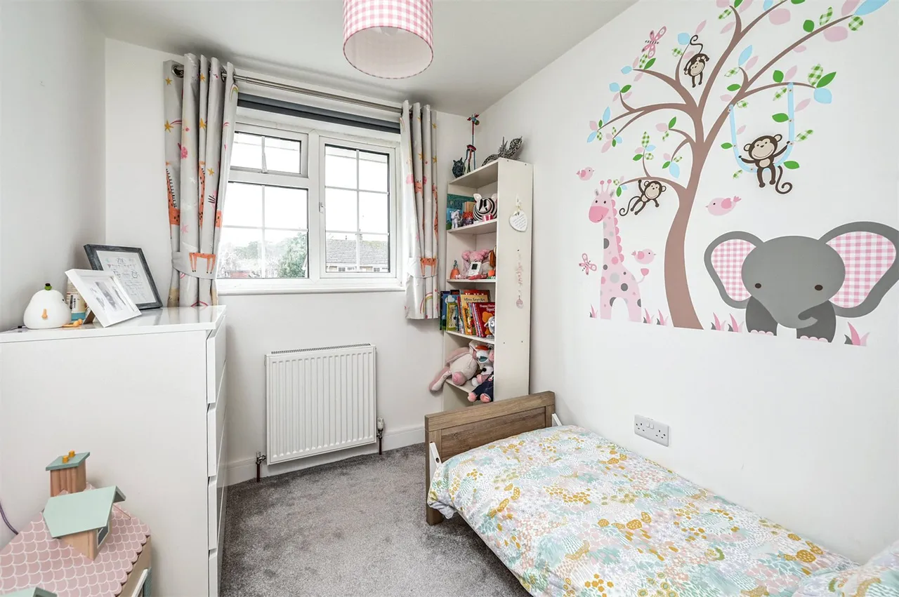 Polden Close, Farnborough, Hampshire, GU14 9HN, photo 11
