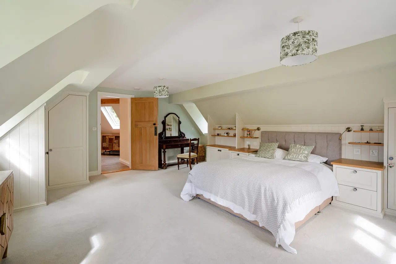 Old Mill, The Cotswolds, WR12, photo 11