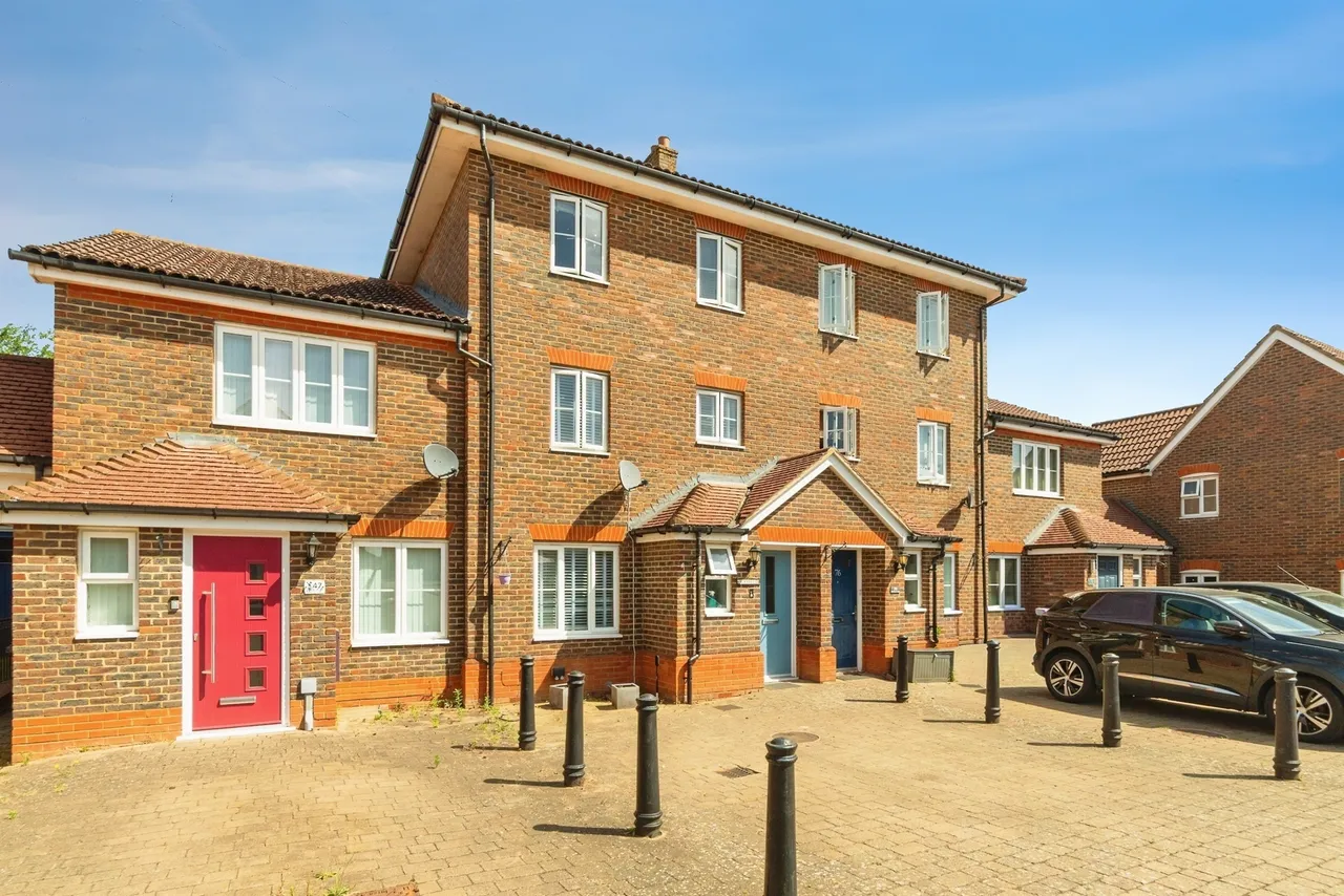 4 bed house for sale, Grampian Place, Great Ashby, SG1
