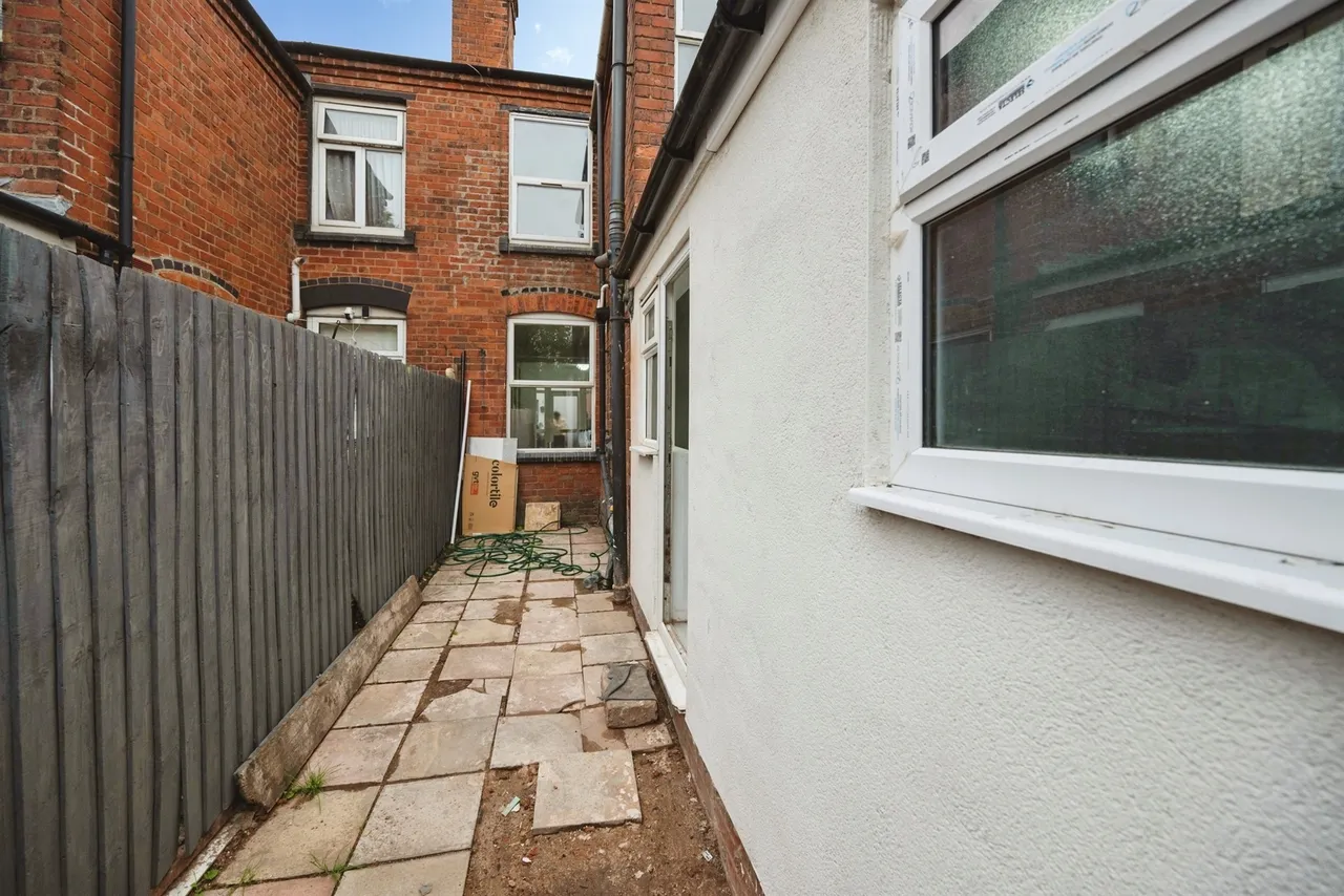 Penncricket Lane, Oldbury, B68, photo 13