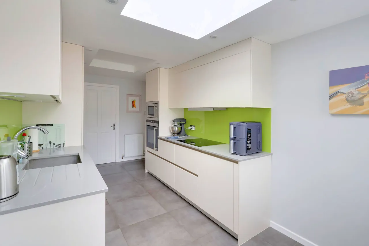 93b Hartland Way, Croydon, Croydon, CR0 8RJ, photo 11
