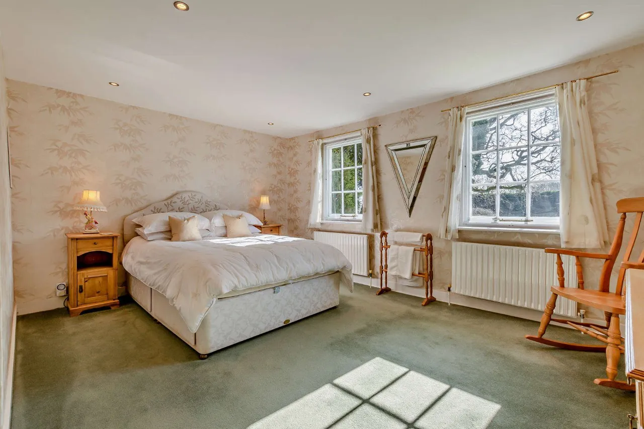 High Street, Westham, BN24, photo 16