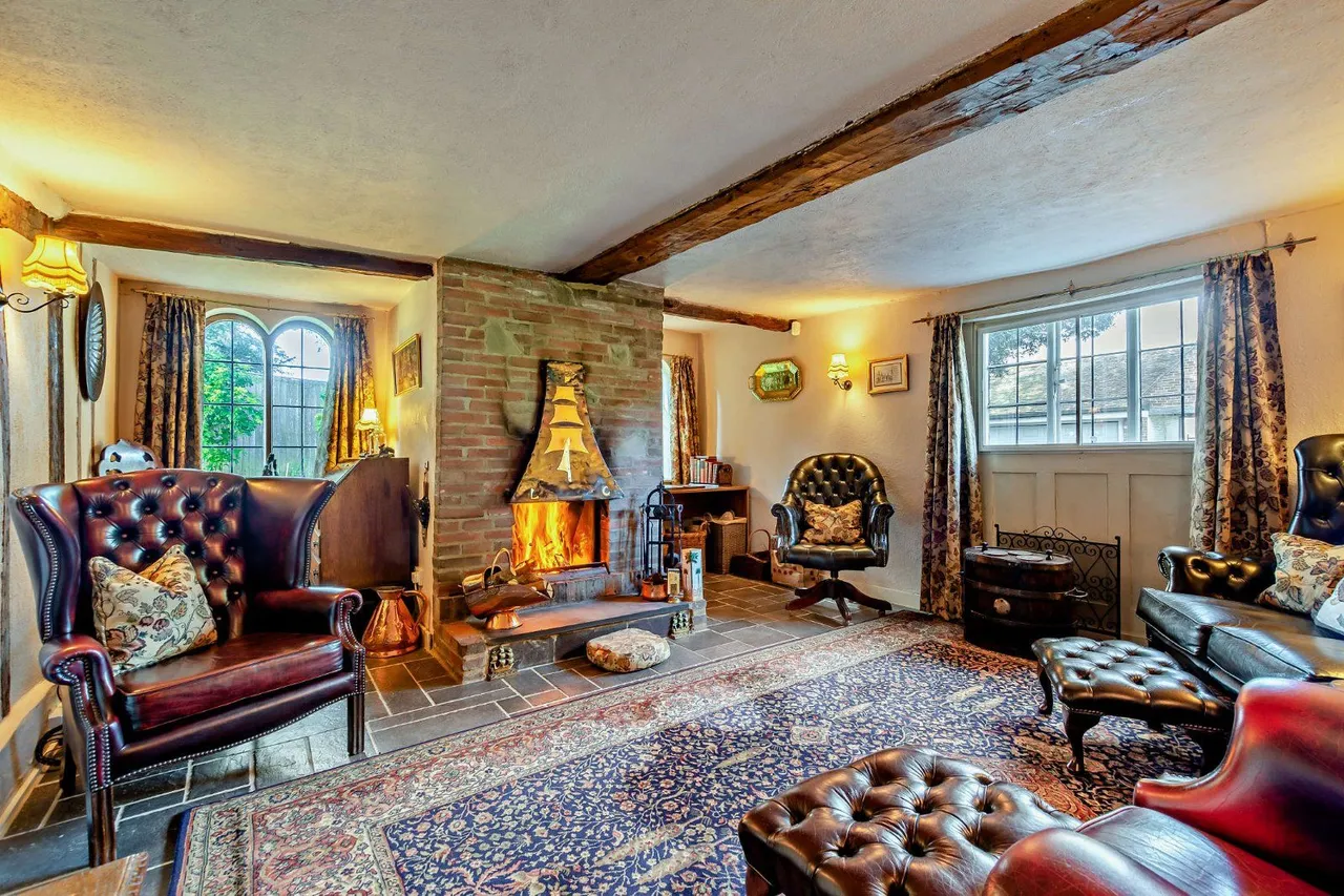 High Street, Westham, BN24, photo 11