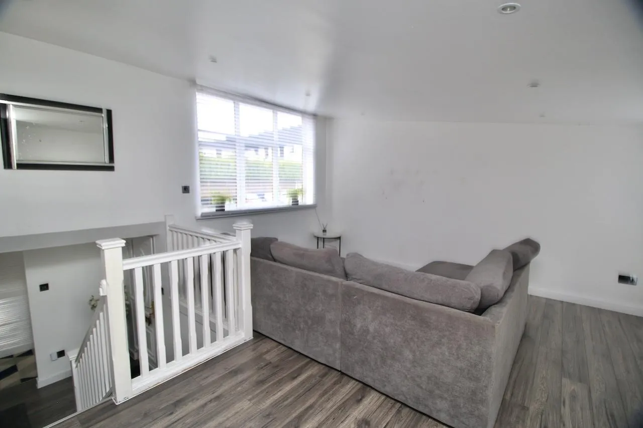 Darroch Way, Cumbernauld, G67 1QB, photo 4