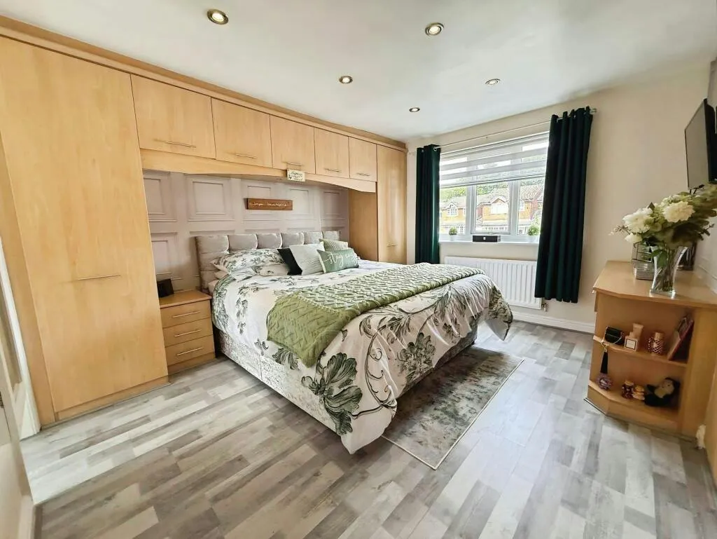 Appledore Grove, Stoke-On-Trent, ST6, photo 14