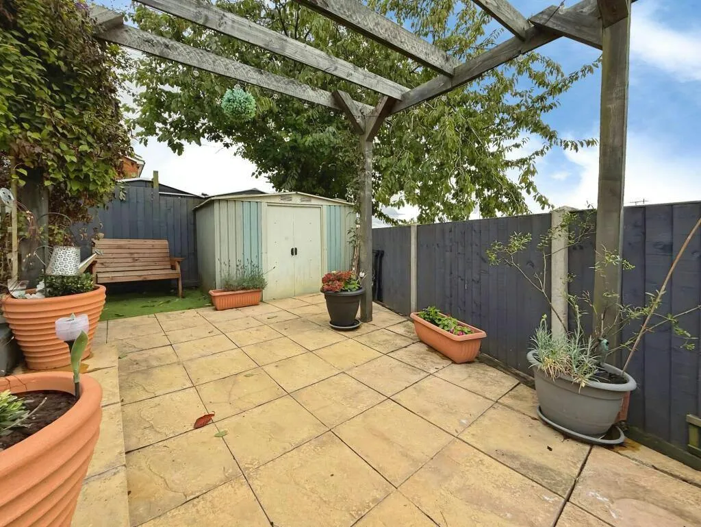 Appledore Grove, Stoke-On-Trent, ST6, photo 23
