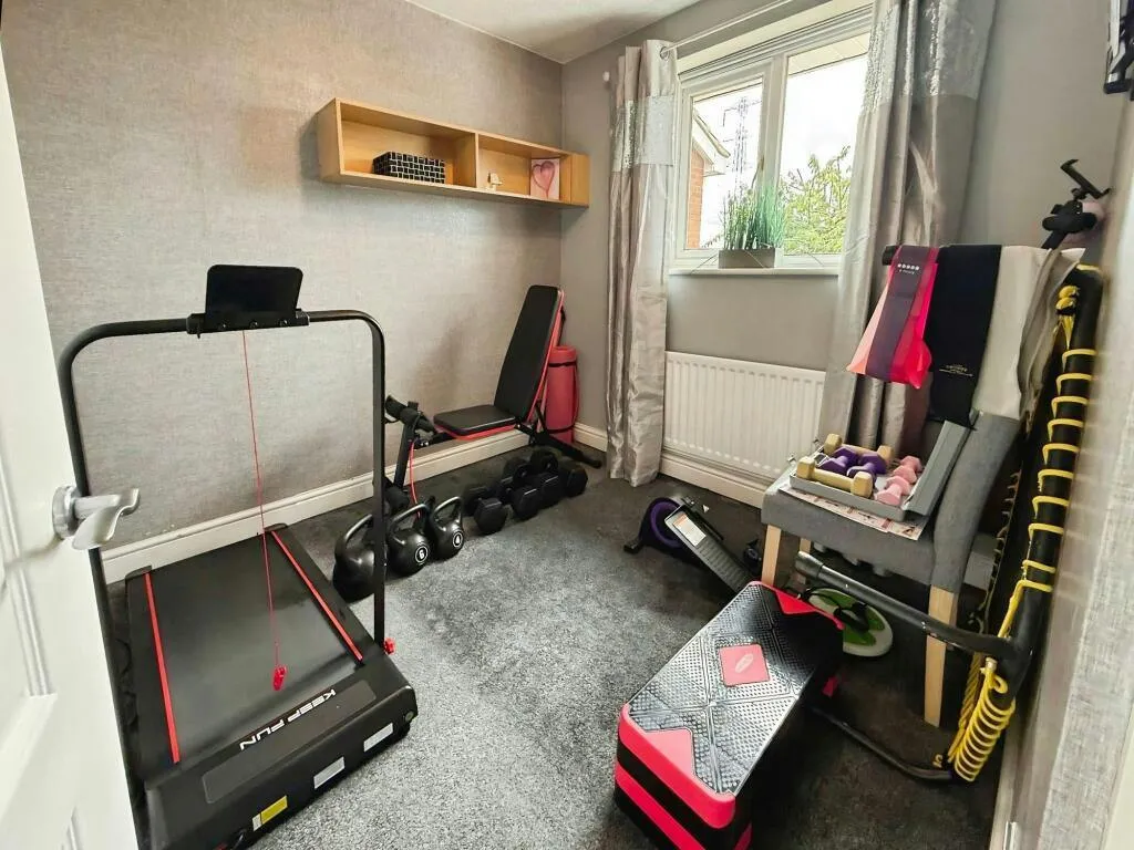 Appledore Grove, Stoke-On-Trent, ST6, photo 20