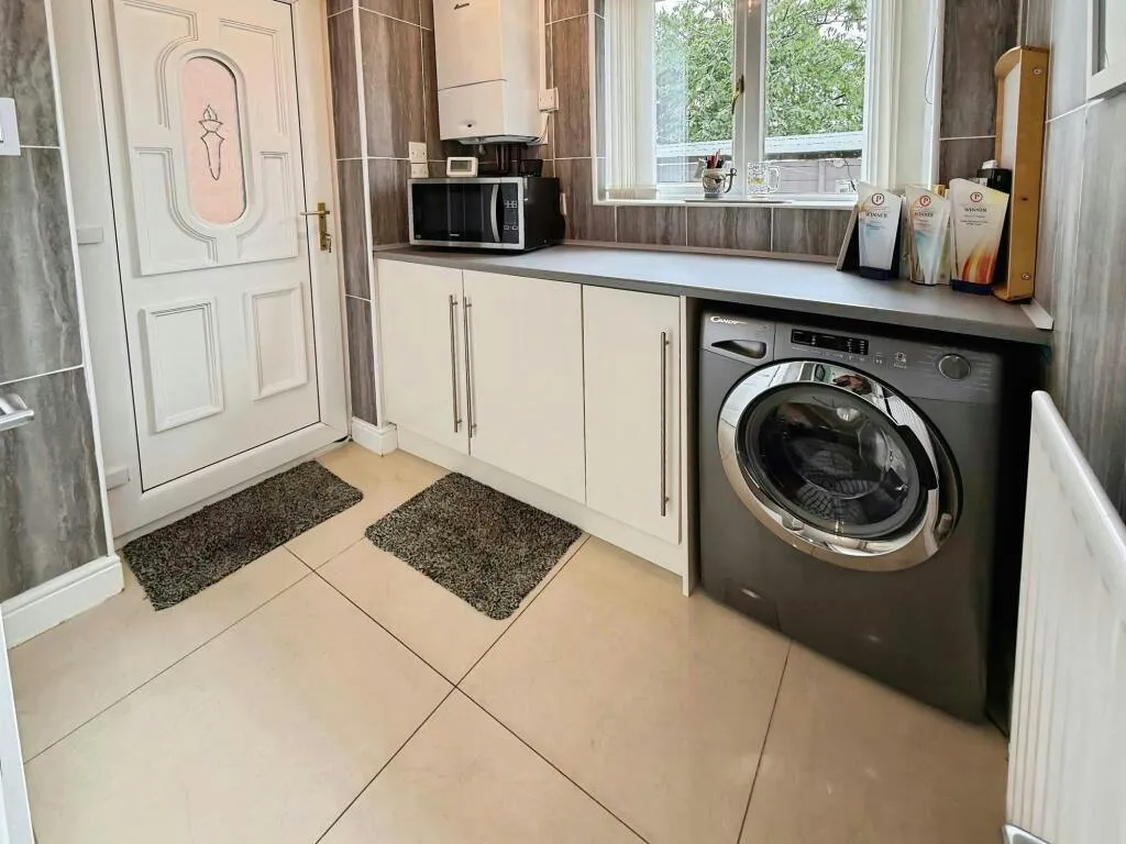 Appledore Grove, Stoke-On-Trent, ST6, photo 10