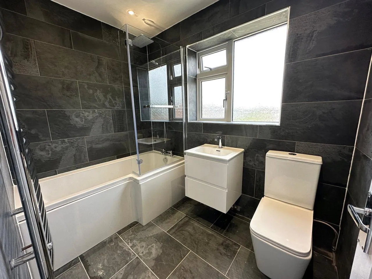 Highworth Crescent, Yate, Bristol, Gloucestershire, BS37, photo 2